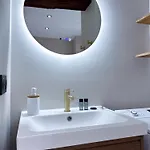 Mace Avec Dans Quartier Historique Exclusif Calme Coeur D'antibes Apartment *