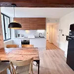 Apartment Mace Avec Dans Quartier Historique Exclusif Calme Coeur D'antibes Antibes